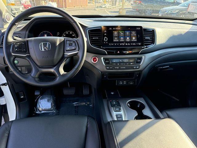 used 2025 Honda Ridgeline car, priced at $37,981