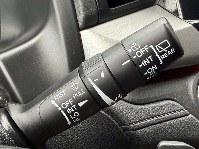 used 2023 Honda Odyssey car, priced at $33,981