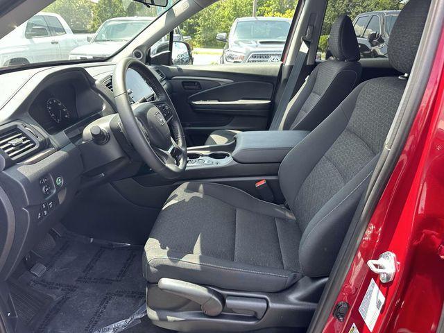 used 2025 Honda Ridgeline car, priced at $34,282