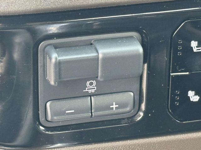 used 2022 Chevrolet Silverado 1500 car, priced at $39,981