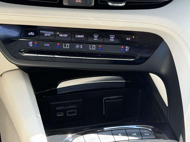 used 2021 Buick Envision car, priced at $26,981