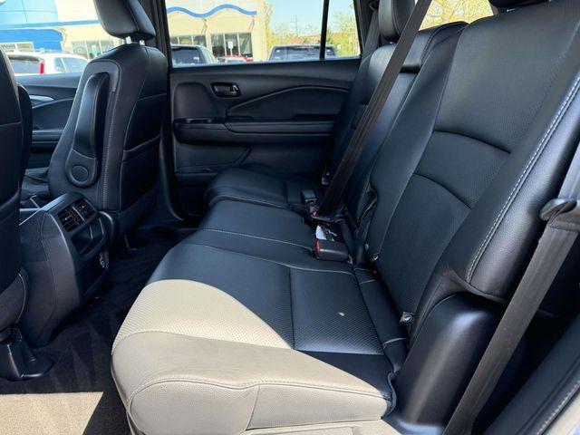 used 2022 Honda Passport car, priced at $26,481