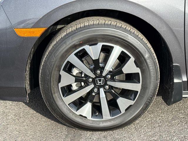 new 2026 Honda Odyssey car, priced at $44,885