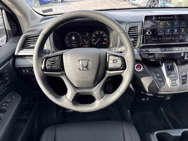 new 2026 Honda Odyssey car, priced at $44,885