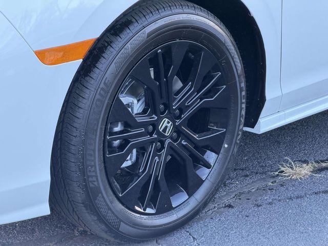 new 2026 Honda Odyssey car, priced at $45,845