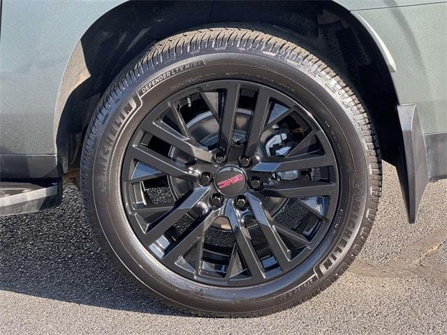 used 2023 GMC Yukon XL car, priced at $50,999