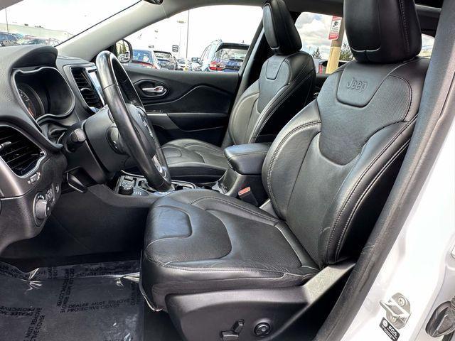 used 2021 Jeep Cherokee car, priced at $17,444