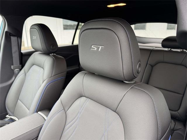 new 2026 Buick Envista car, priced at $28,973