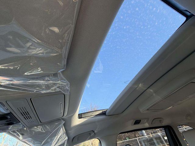 new 2026 Honda Odyssey car, priced at $50,385