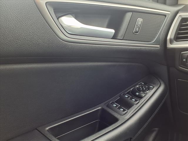 used 2023 Ford Edge car, priced at $22,995