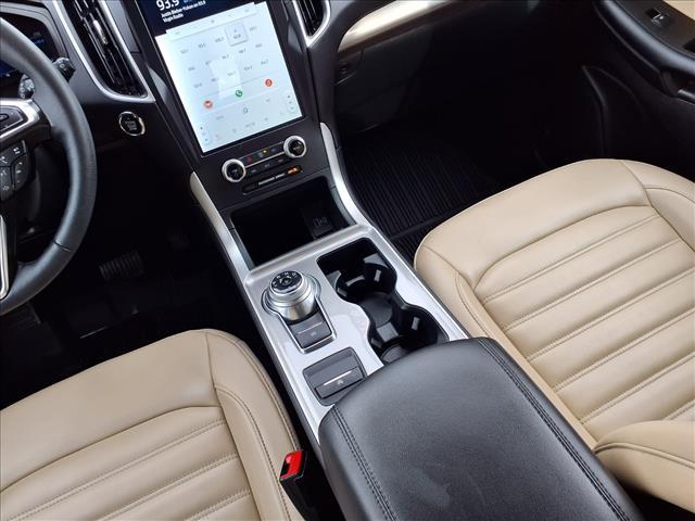 used 2024 Ford Edge car, priced at $25,922