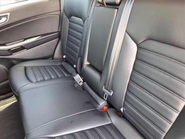 used 2023 Ford Edge car, priced at $28,600