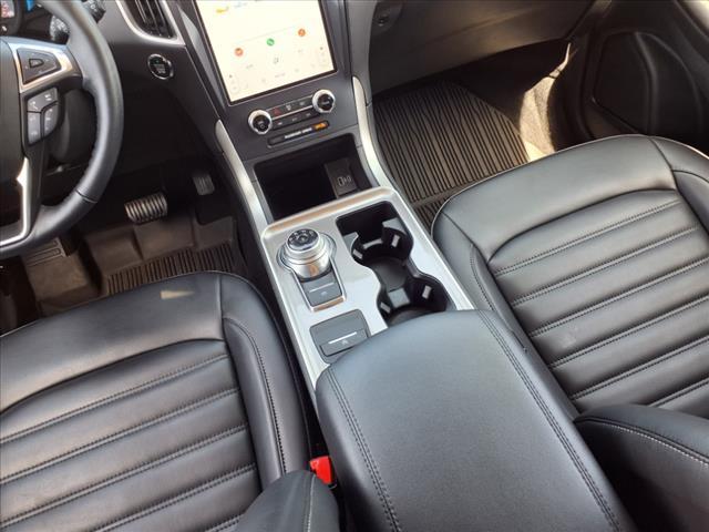 used 2023 Ford Edge car, priced at $28,600