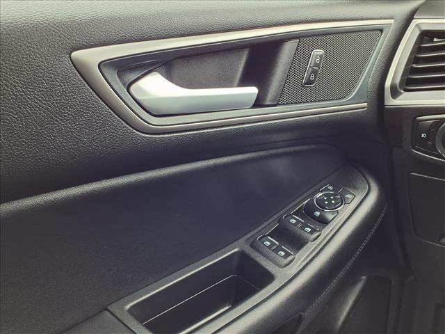 used 2024 Ford Edge car, priced at $24,395