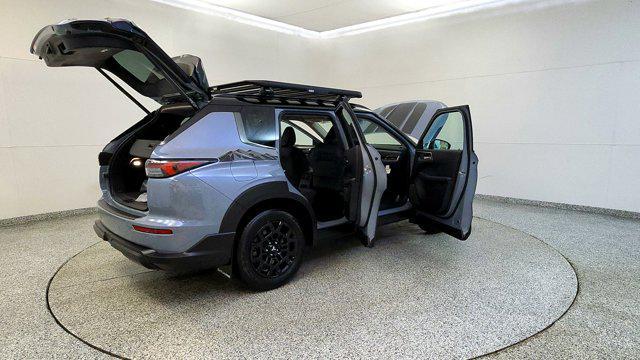 new 2025 Mitsubishi Outlander car, priced at $44,115