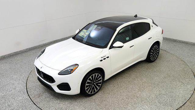 new 2025 Maserati Grecale car, priced at $89,805
