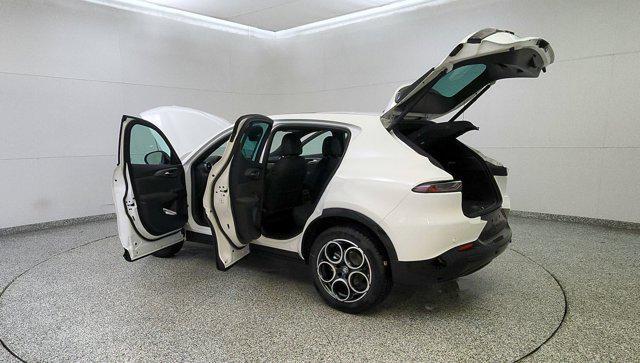 new 2025 Alfa Romeo Tonale car, priced at $43,185