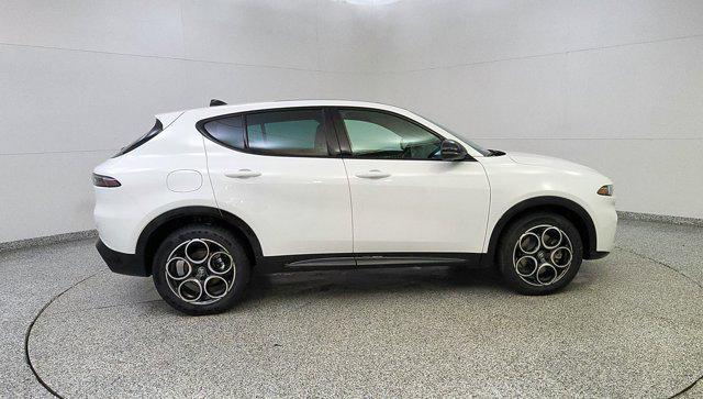 new 2025 Alfa Romeo Tonale car, priced at $43,185