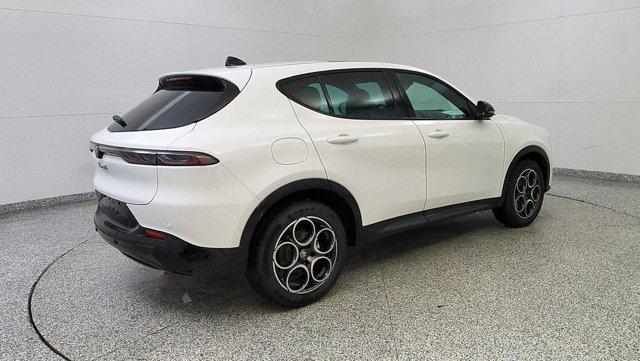 new 2025 Alfa Romeo Tonale car, priced at $43,185