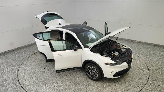 new 2025 Alfa Romeo Tonale car, priced at $43,185