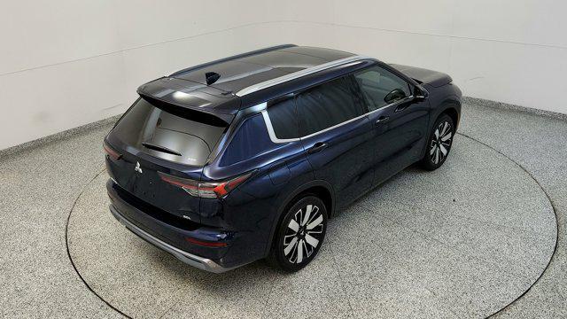 new 2025 Mitsubishi Outlander car, priced at $43,100