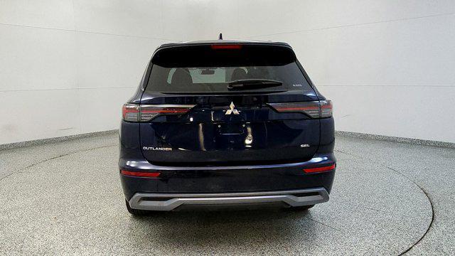 new 2025 Mitsubishi Outlander car, priced at $43,100
