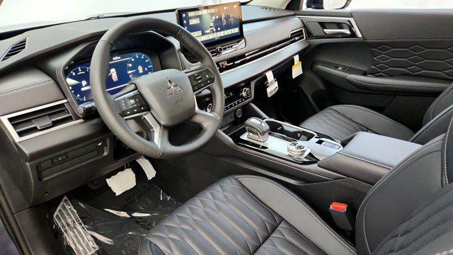 new 2025 Mitsubishi Outlander car, priced at $43,100