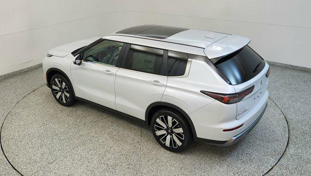 new 2025 Mitsubishi Outlander car, priced at $41,675