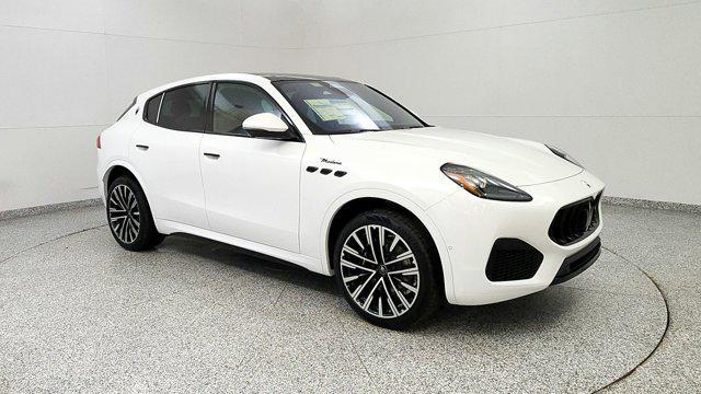 new 2025 Maserati Grecale car, priced at $89,805