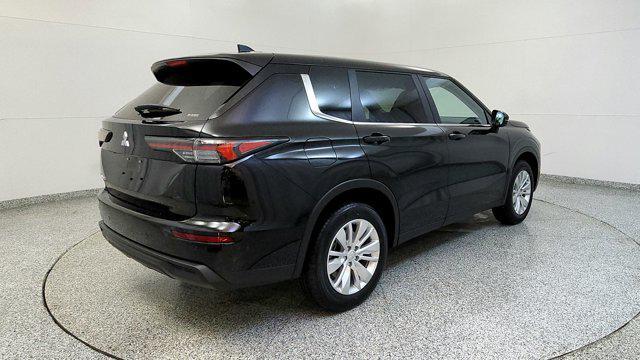 used 2025 Mitsubishi Outlander car, priced at $23,718