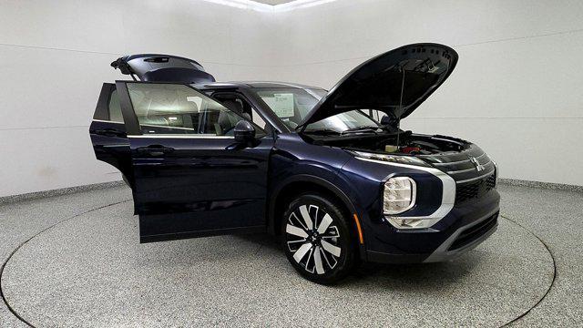 new 2025 Mitsubishi Outlander car, priced at $36,365