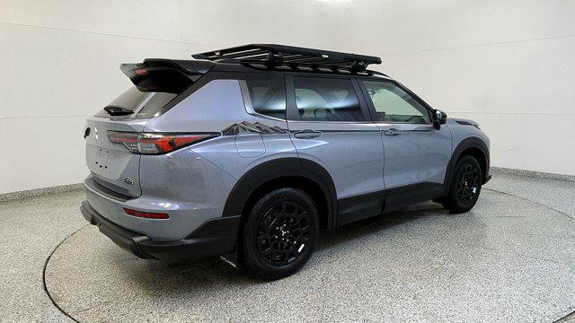 new 2025 Mitsubishi Outlander car, priced at $44,115