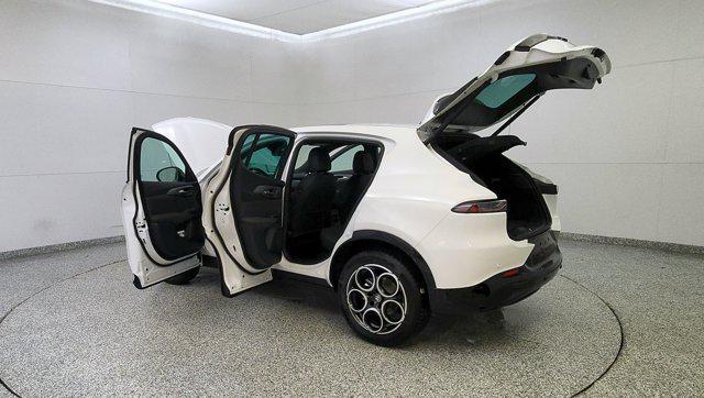 new 2025 Alfa Romeo Tonale car, priced at $43,185