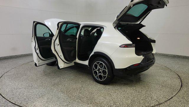 new 2025 Alfa Romeo Tonale car, priced at $43,185