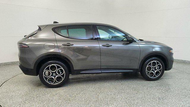 new 2025 Alfa Romeo Tonale car, priced at $40,625