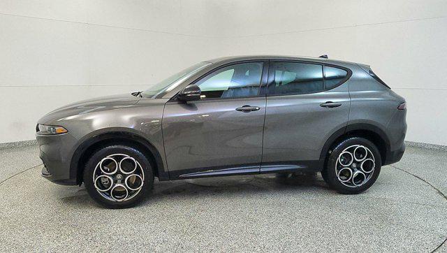 new 2025 Alfa Romeo Tonale car, priced at $40,625