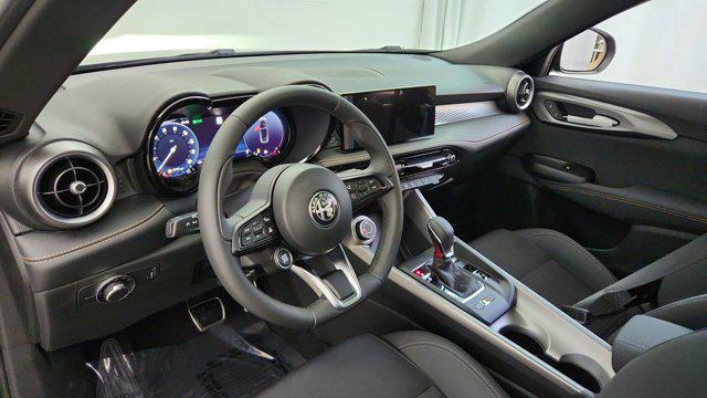 new 2025 Alfa Romeo Tonale car, priced at $40,625