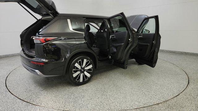 new 2026 Mitsubishi Outlander car, priced at $39,240
