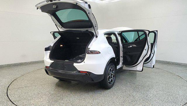 new 2025 Alfa Romeo Tonale car, priced at $39,930