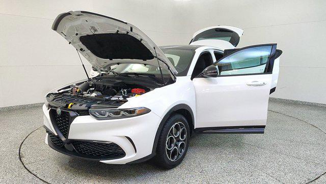 new 2025 Alfa Romeo Tonale car, priced at $39,930