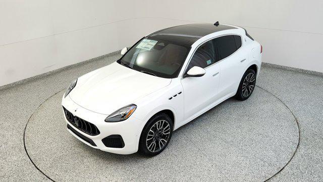 new 2025 Maserati Grecale car, priced at $91,095