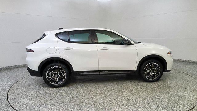 new 2025 Alfa Romeo Tonale car, priced at $43,185