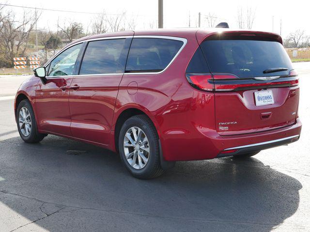 new 2026 Chrysler Pacifica car, priced at $46,961