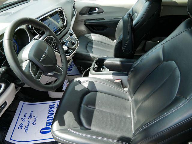 used 2023 Chrysler Pacifica car, priced at $23,999