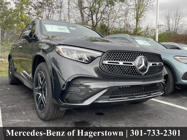 new 2026 Mercedes-Benz GLC 300 car