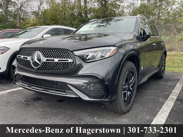 new 2026 Mercedes-Benz GLC 300 car