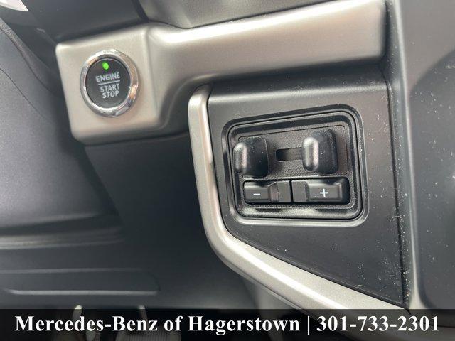 used 2022 Ford Expedition car, priced at $34,988