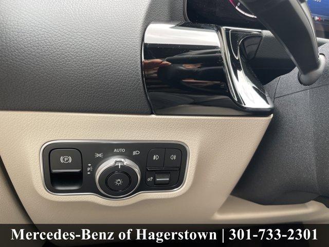 used 2025 Mercedes-Benz GLA 250 car, priced at $36,988