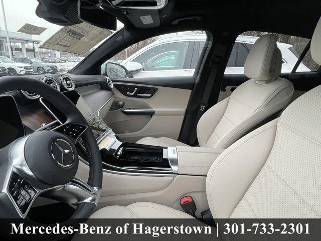 new 2026 Mercedes-Benz GLC 300 car