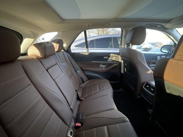 new 2026 Mercedes-Benz GLE 450 car